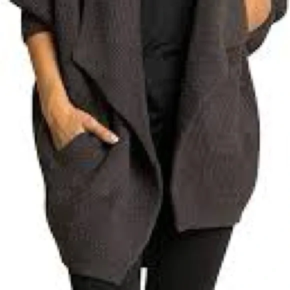 Barefoot Dreams Charcoal Ribbed Cardigan - Picture 2 of 8